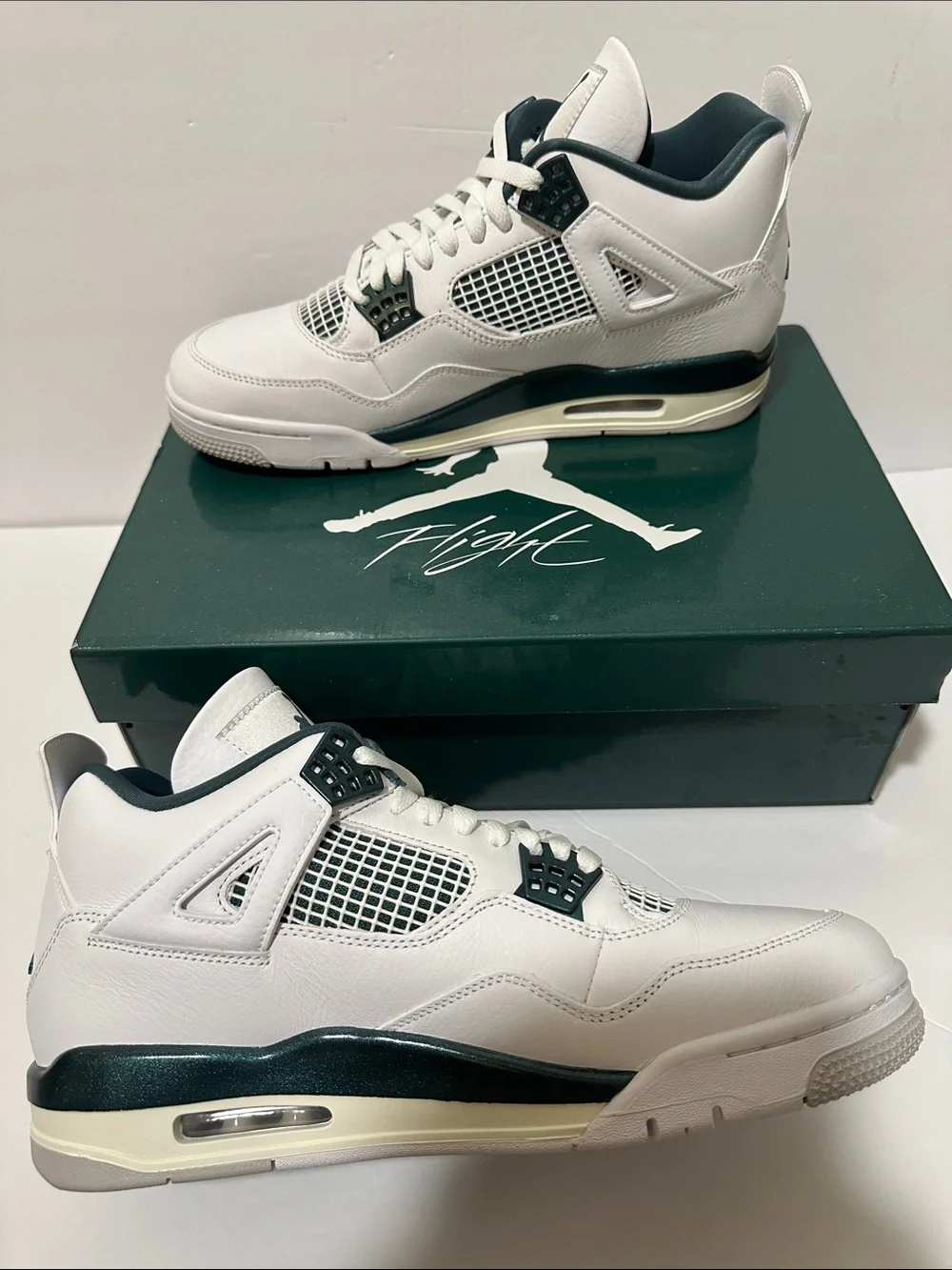 Jordan Retro 4 Men’s Sneakers - White / Dark Green